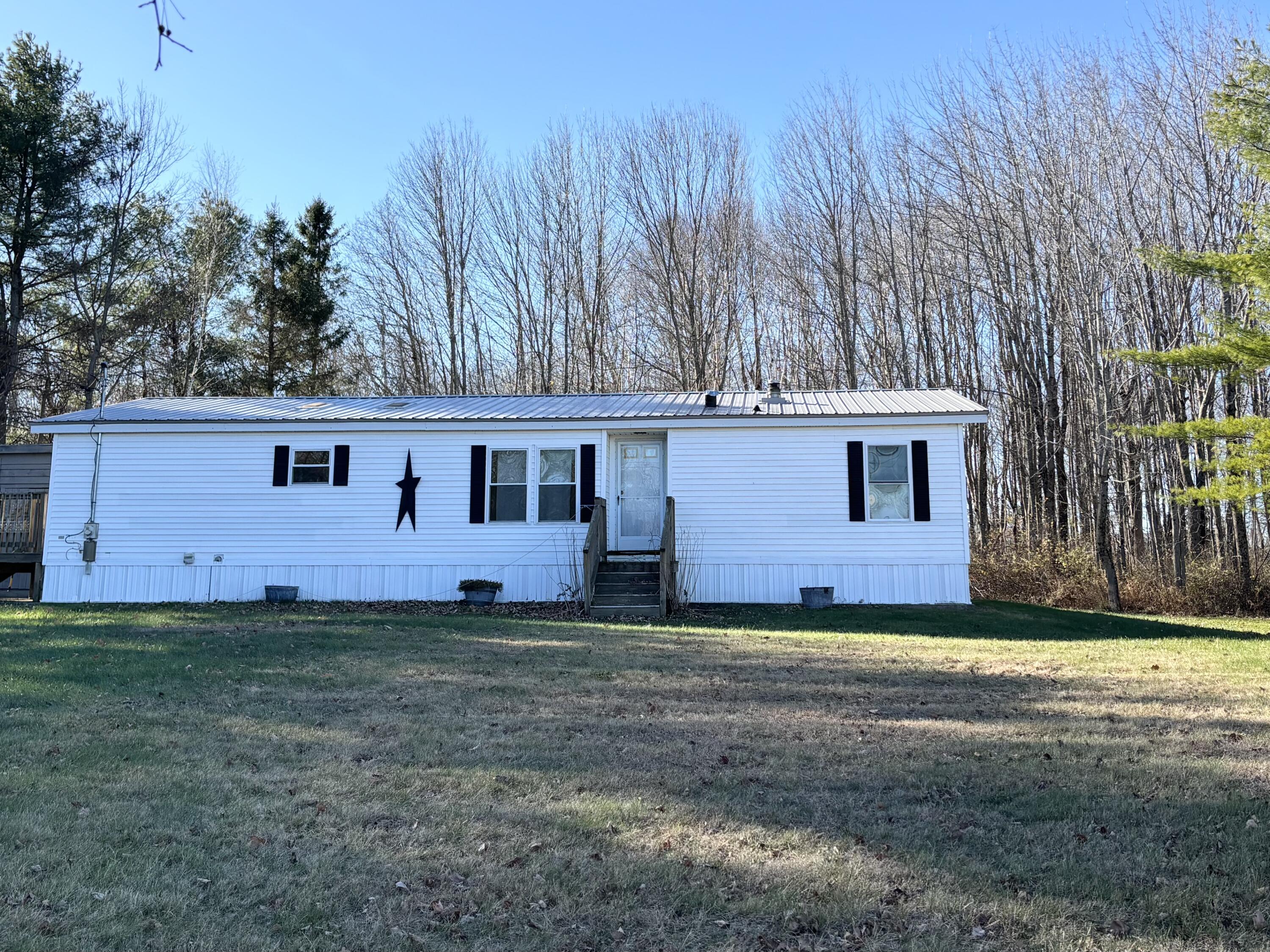 398 Ridge Road Lisbon, ME 04252 - Photo 2 of 26 Front view