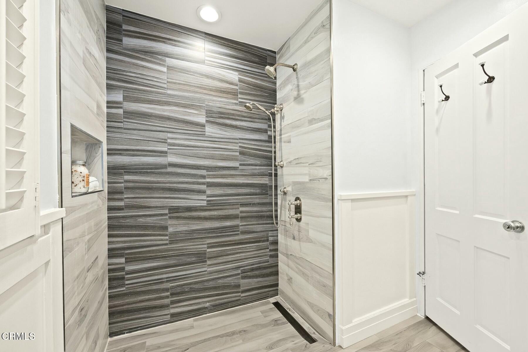 4923 Del Monte Road La Canada Flintridge, CA 91011 - Photo 27 of 62 tempImagebwxEX1