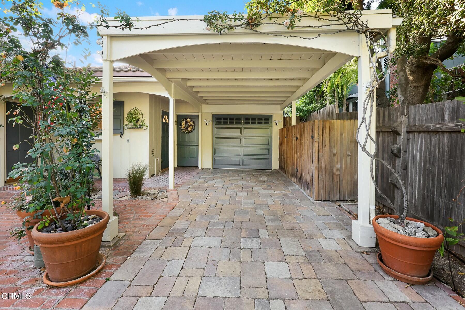 4923 Del Monte Road La Canada Flintridge, CA 91011 - Photo 7 of 62 tempImageZ2U2Qe