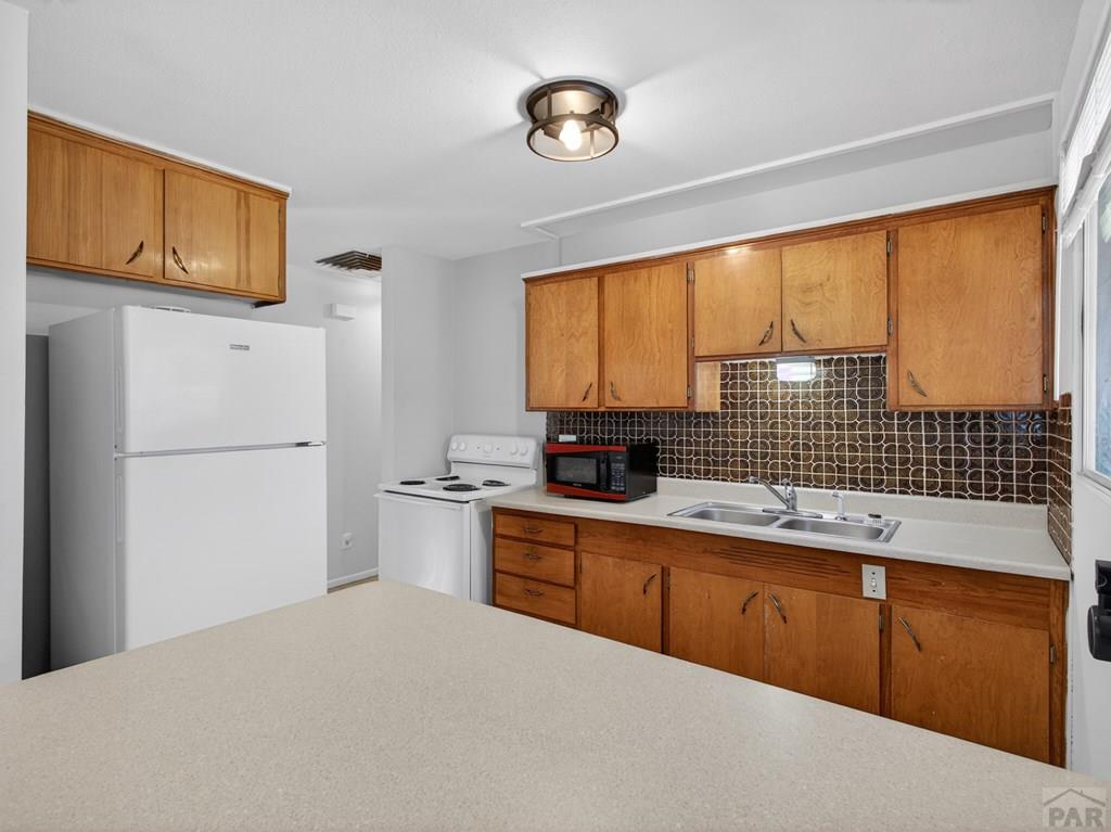 35 Mac Arthur Road Pueblo, CO 81001 - Photo 6 of 25 Gallery Image 6