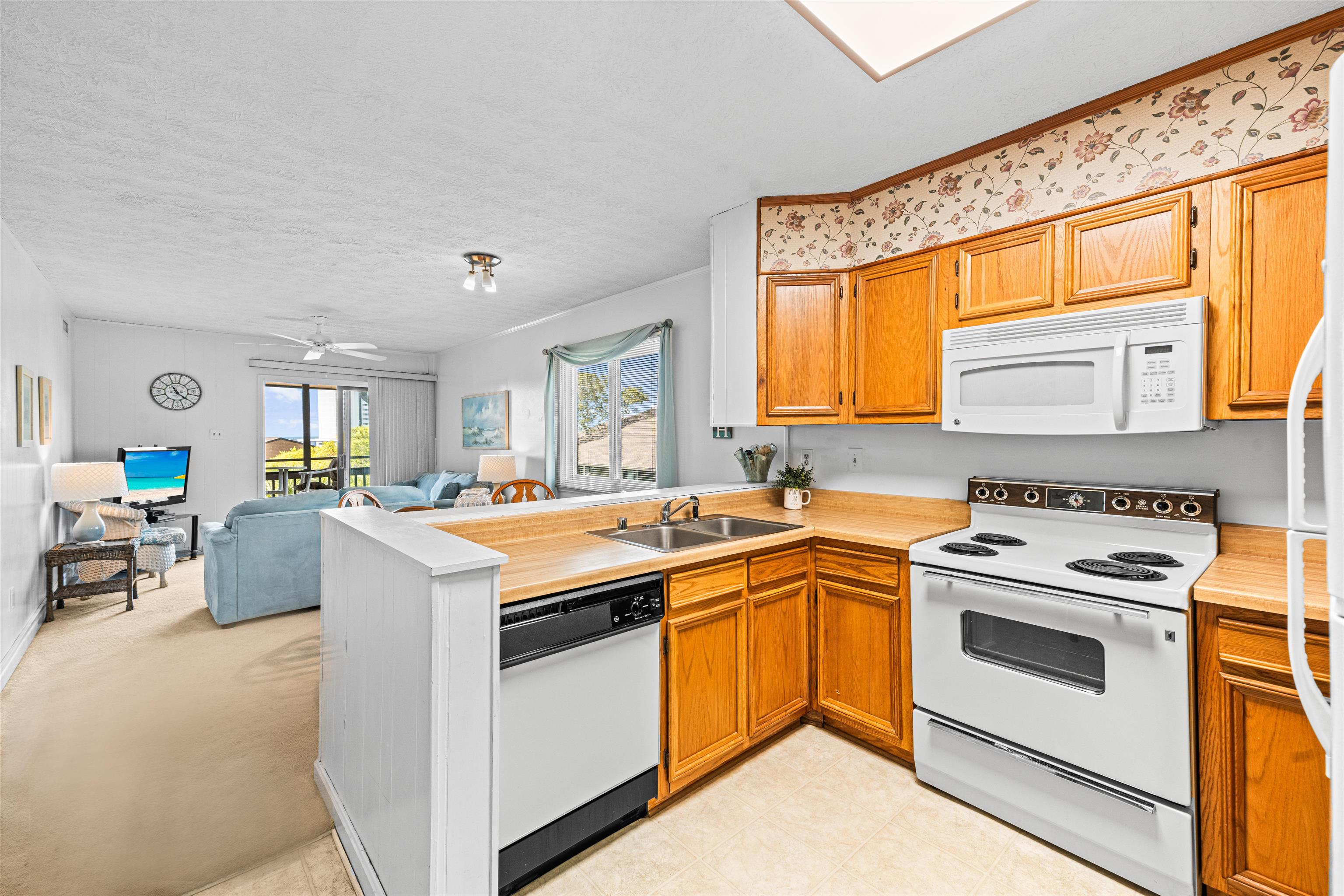 9501 Shore Drive, Unit C328 Myrtle Beach, SC 29572 - Photo 12 of 45