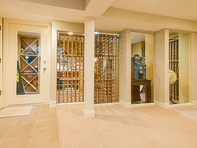 901 South County Line Road Hinsdale, IL 60521 - Photo 20 of 25 a view of an entrance door of a house