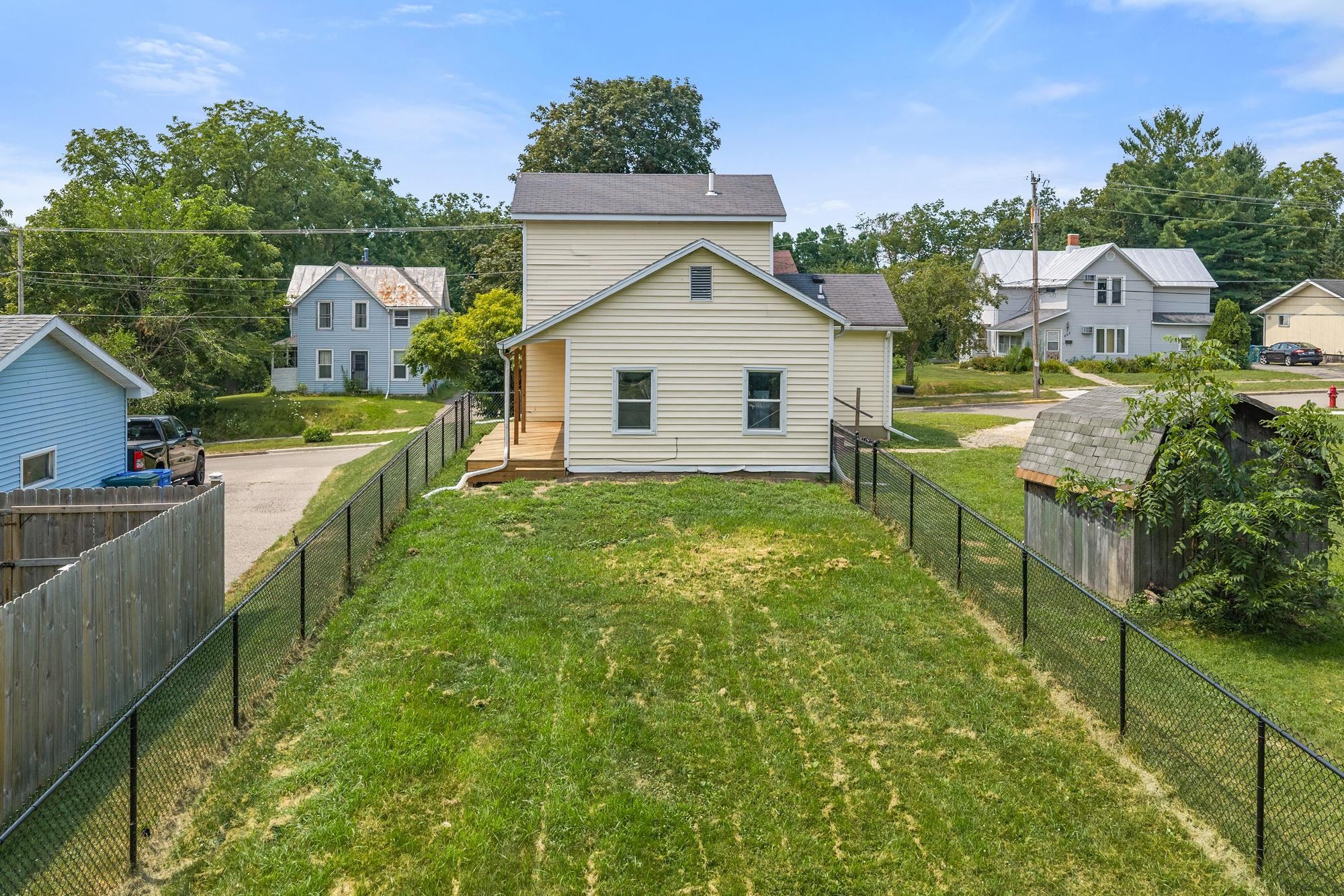 422 Ridge Street Baraboo, WI 53913 - Photo 35 of 43 Gallery Image 35