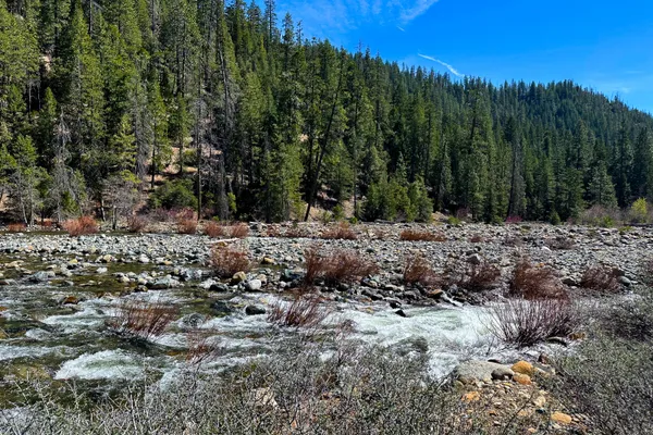 $40,000 | 79402 Highway 3, Trinity Center, CA 96091