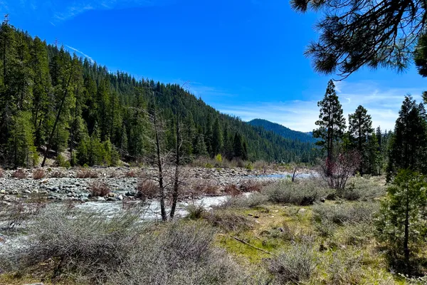 $40,000 | 79402 Highway 3, Trinity Center, CA 96091