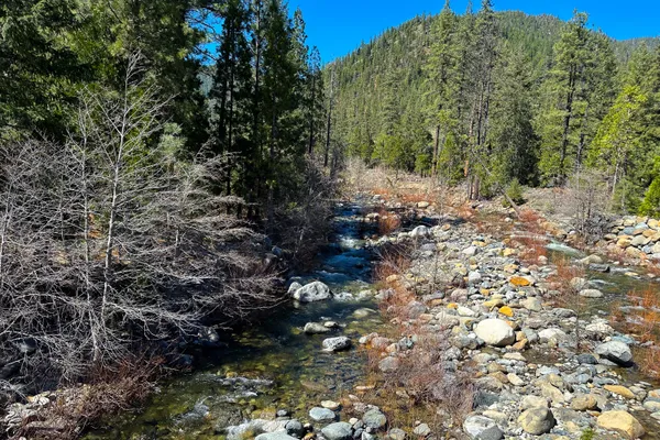 $40,000 | 79402 Highway 3, Trinity Center, CA 96091