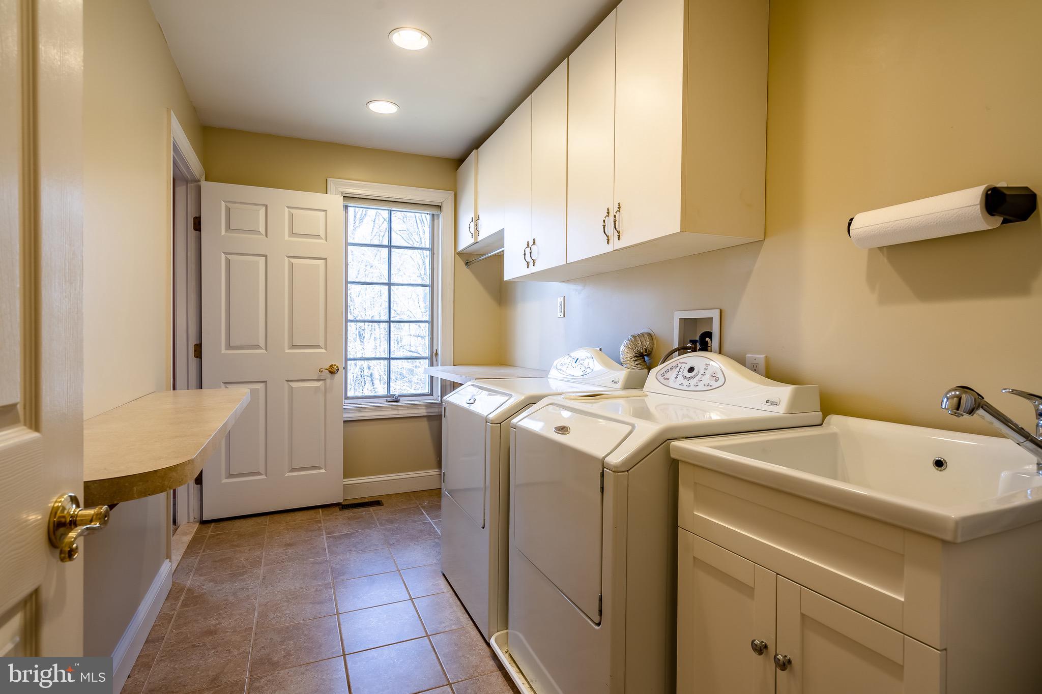 103 Center Mill Road Chadds Ford, PA 19317 - Photo 45 of 58 103 Center Mill Rd Chadds Ford PA 2nd Fl Laundry