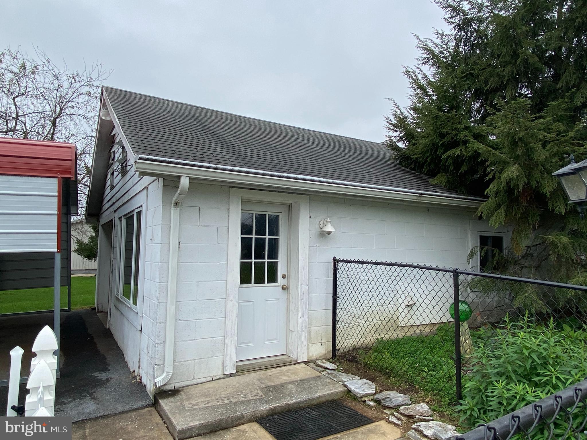 951 Hoffer Road Annville, PA 17003 - Photo 38 of 40 Bonus space next to garage.....