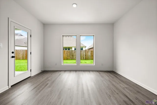 $382,900 | 12706 Legacy Oaks Avenue, Central, LA 70818