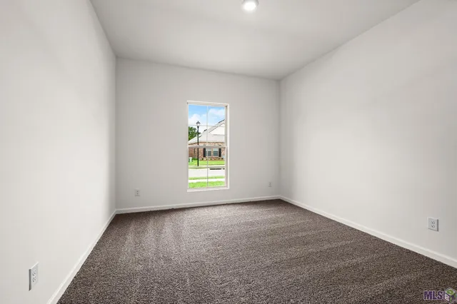 $382,900 | 12706 Legacy Oaks Avenue, Central, LA 70818