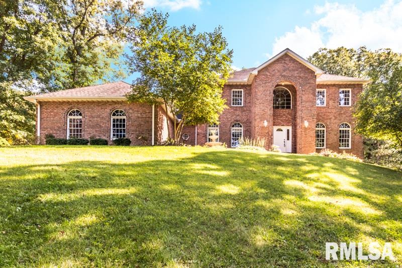 18100 River Road Danvers, IL 61732 - Photo 1 of 50