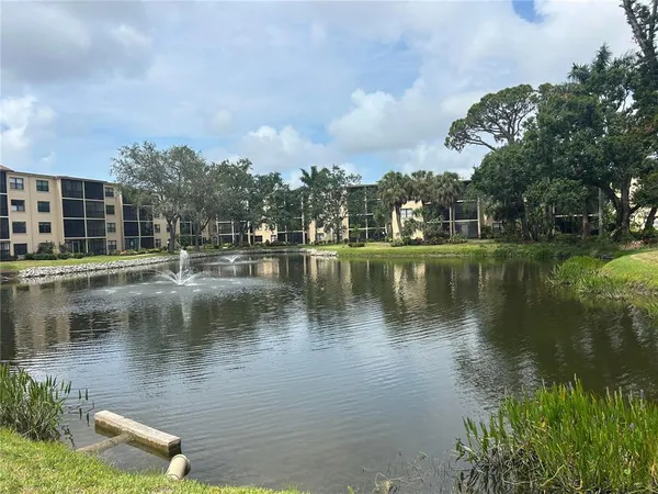 $1,350 | 515 West 30th Avenue, Unit 405H, Bradenton, FL 34205