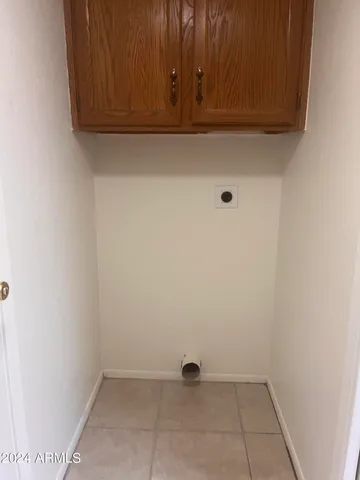 a bathroom with a toilet