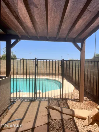 $1,700 | 13037 North 51st Drive, Glendale, AZ 85304
