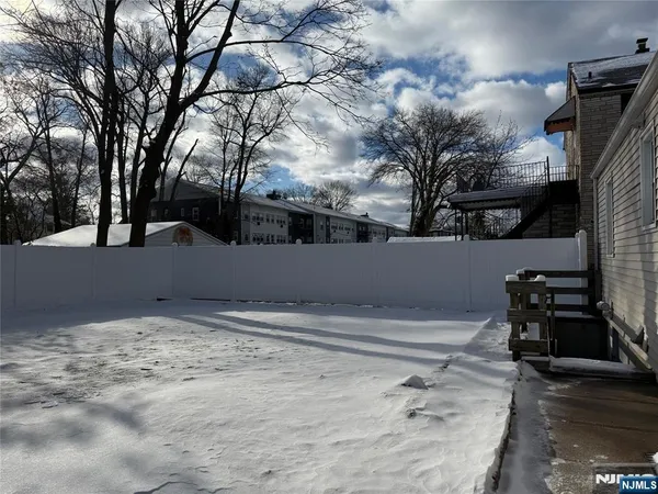 $4,700 | 40 Hickory Avenue, Bergenfield, NJ 07621