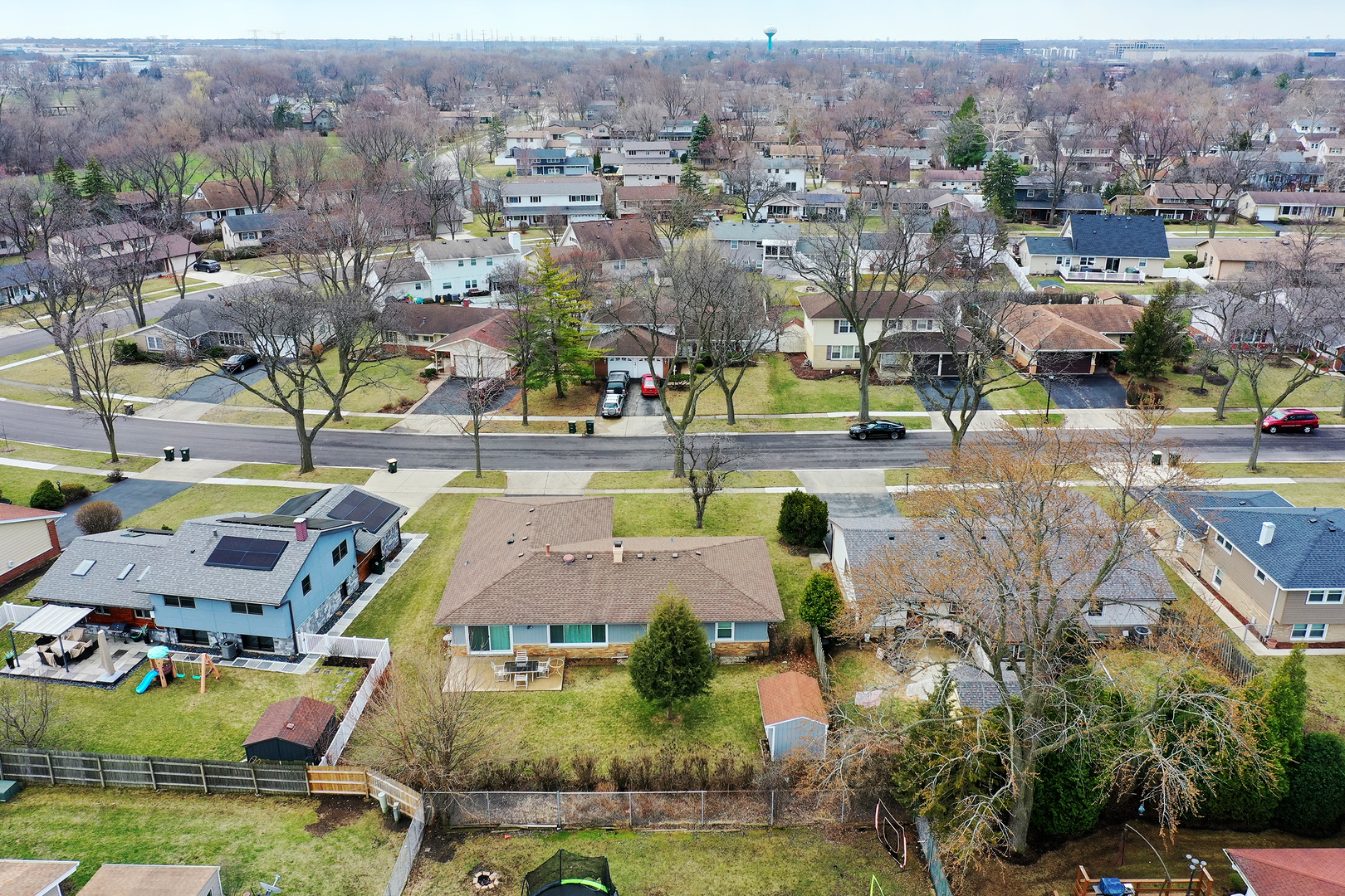 76 Grange Road Elk Grove Village, IL 60007 - Photo 33 of 39 Gallery Image 33