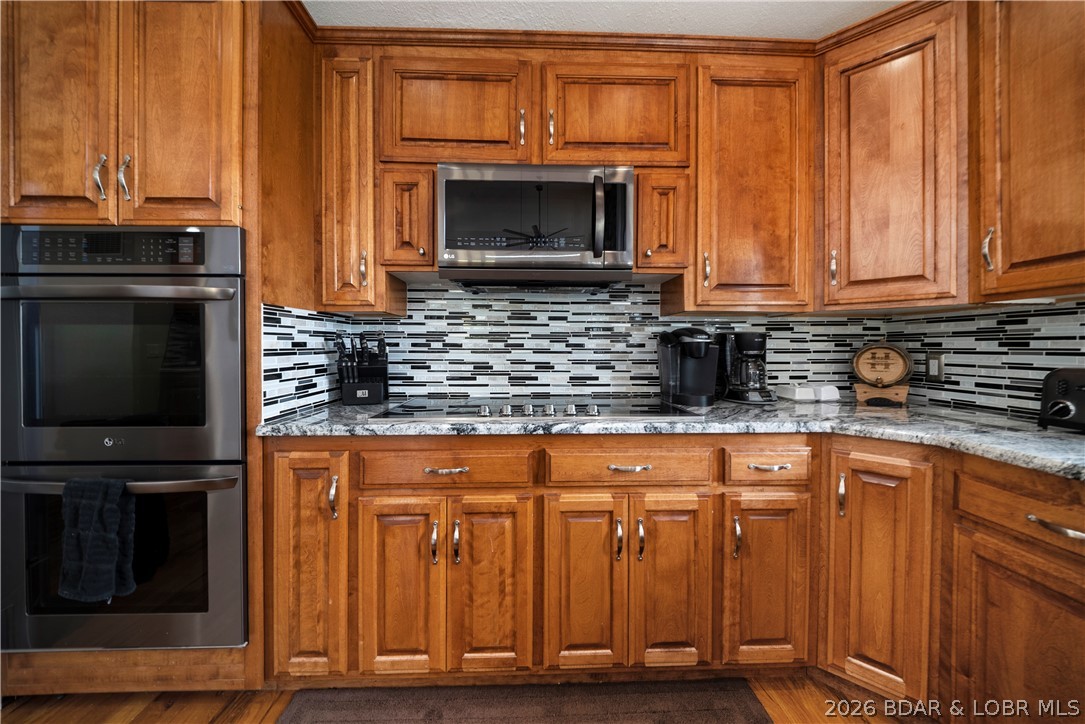 2533 Bittersweet Road Lake Ozark, MO 65049 - Photo 12 of 69 Gallery Image 12