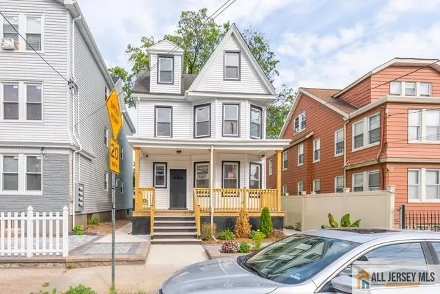 $599,000 | 32 Palm Street, Newark, NJ 07106