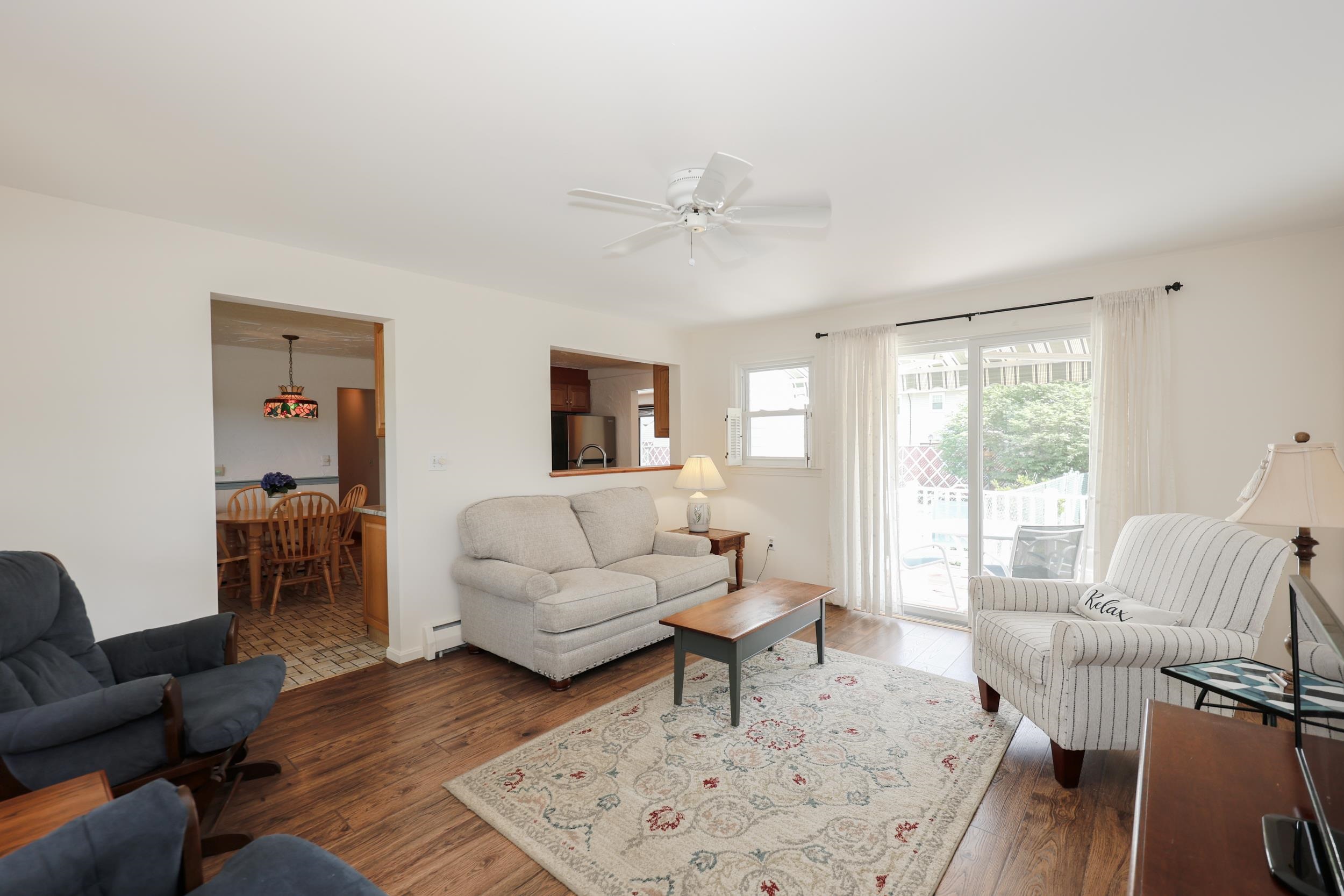 68 Robinson Road Nashua, NH 03060 - Photo 9 of 54