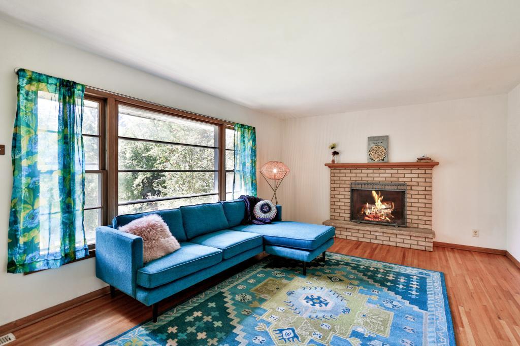 15628 Oak Ridge Road Eden Prairie, MN 55346 - Photo 1 of 1 Gallery Image 1
