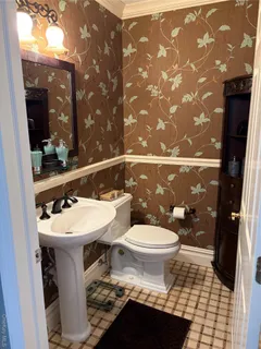 $699,000 | 843 Madeira Boulevard, Melville, NY 11747