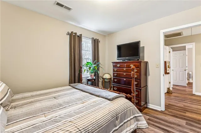 $429,900 | 5220 Bridge Pointe Drive, Clemmons, NC 27012