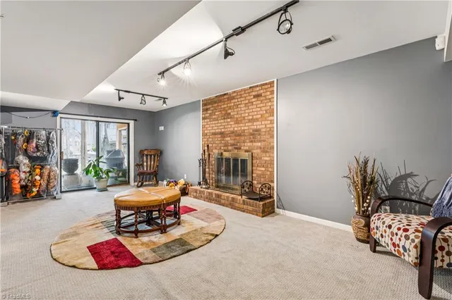 $429,900 | 5220 Bridge Pointe Drive, Clemmons, NC 27012