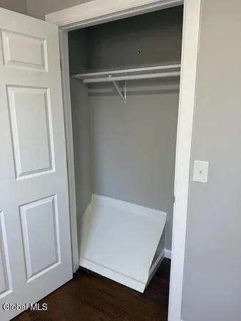 $2,200 | 285 Mt Hope Drive, Albany, NY 12202