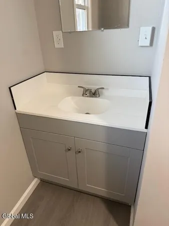 $2,200 | 285 Mt Hope Drive, Albany, NY 12202