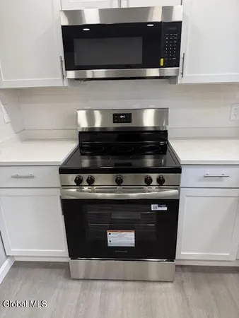 $2,200 | 285 Mt Hope Drive, Albany, NY 12202