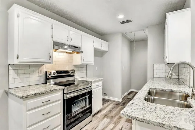 $1,350 | 925 Farmington Road, Howe, TX 75459