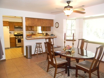 13218 Fernie Way Redding, CA 96003 - Photo 7 of 14 Dining Area