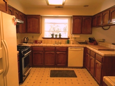 13218 Fernie Way Redding, CA 96003 - Photo 8 of 14 Kitchen