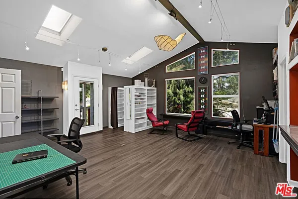 $1,649,000 | 13522 Delano Street, Van Nuys, CA 91401