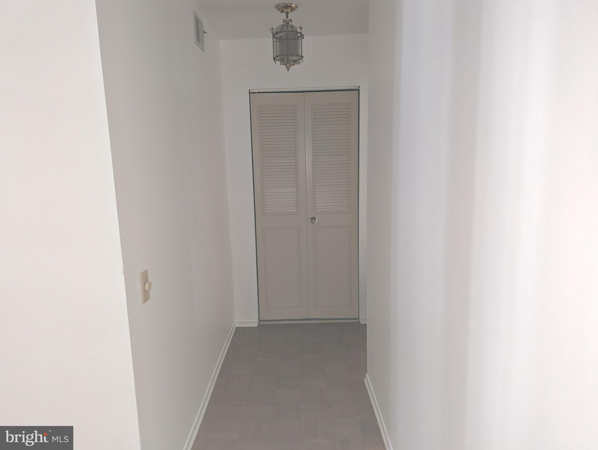 2012 Aspen Circle, Unit 2012UE Springfield, PA 19064 - Photo 29 of 33 Gallery Image 29
