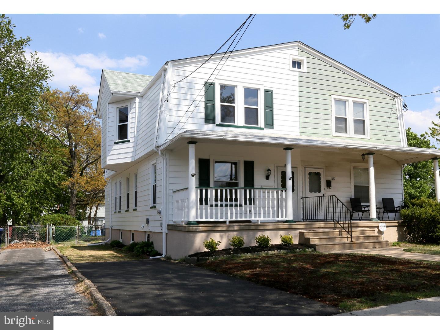 225 Lippincott Avenue Riverside, NJ 08075 - Photo 1 of 25