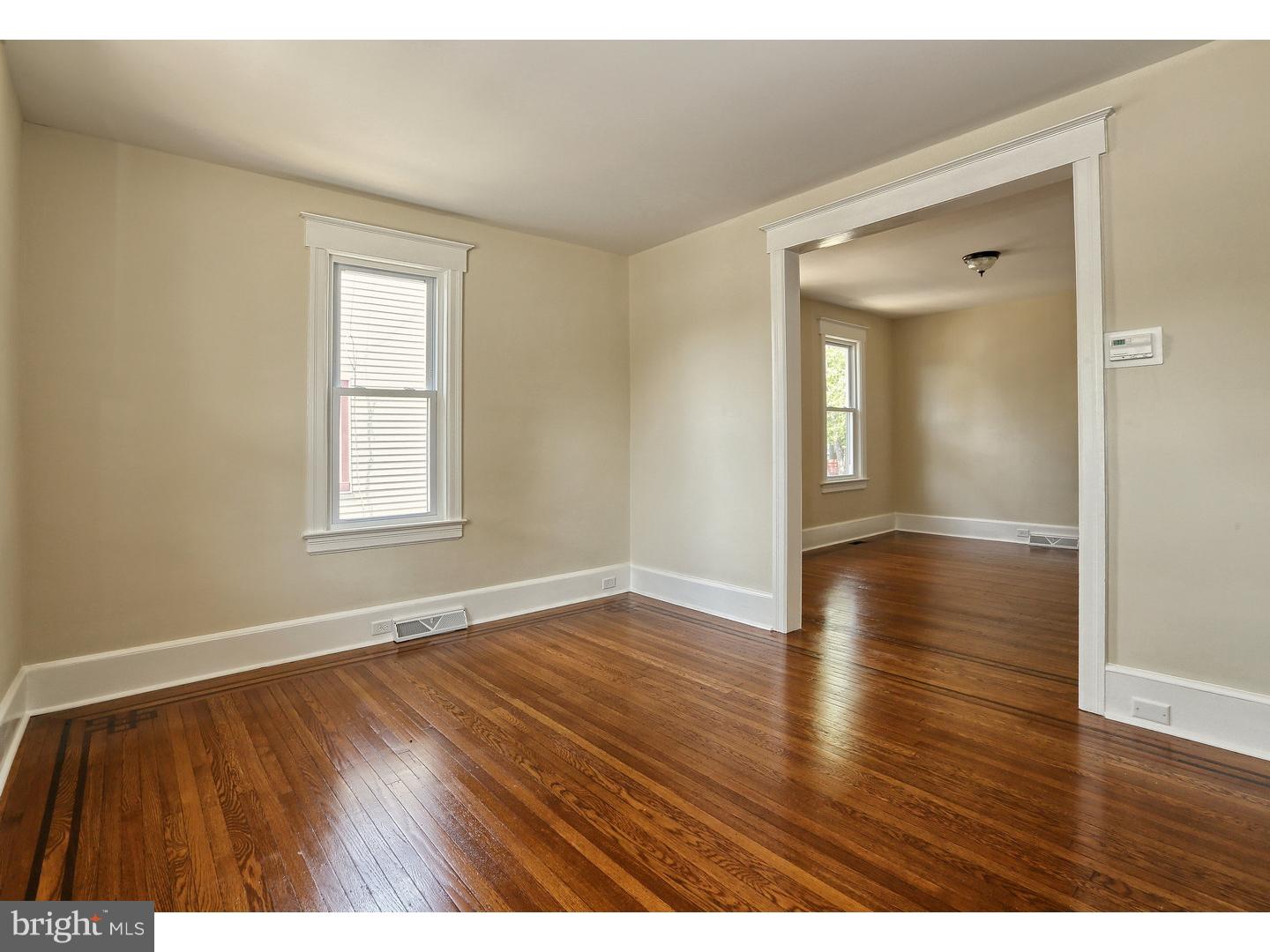 225 Lippincott Avenue Riverside, NJ 08075 - Photo 4 of 25