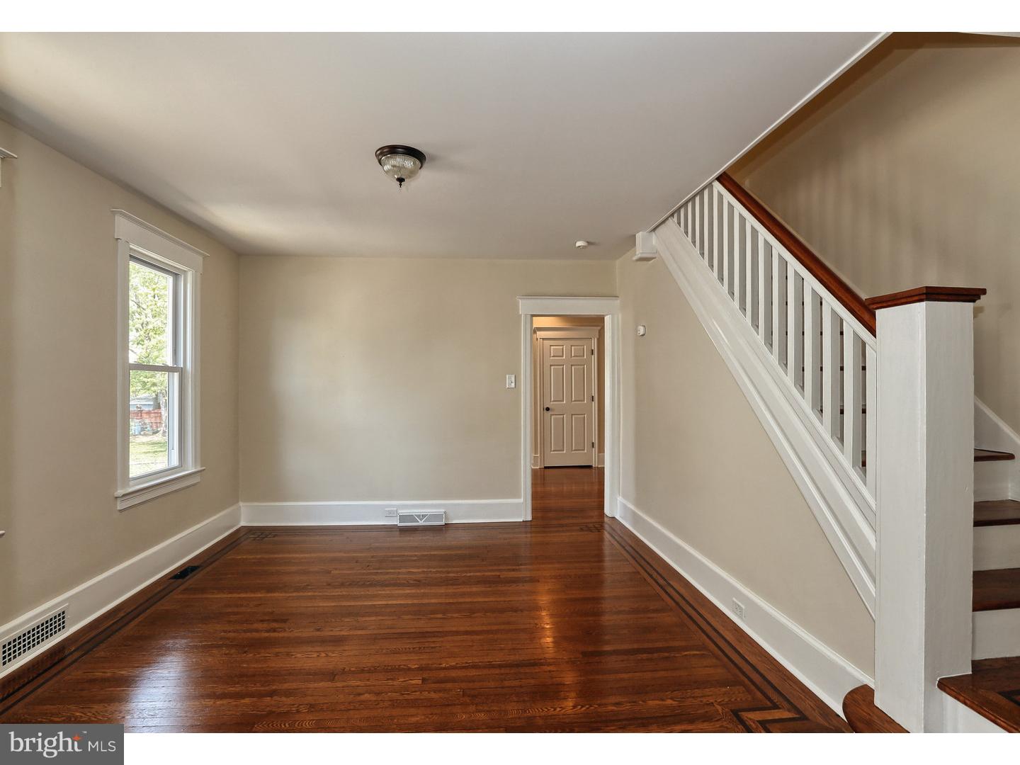 225 Lippincott Avenue Riverside, NJ 08075 - Photo 6 of 25