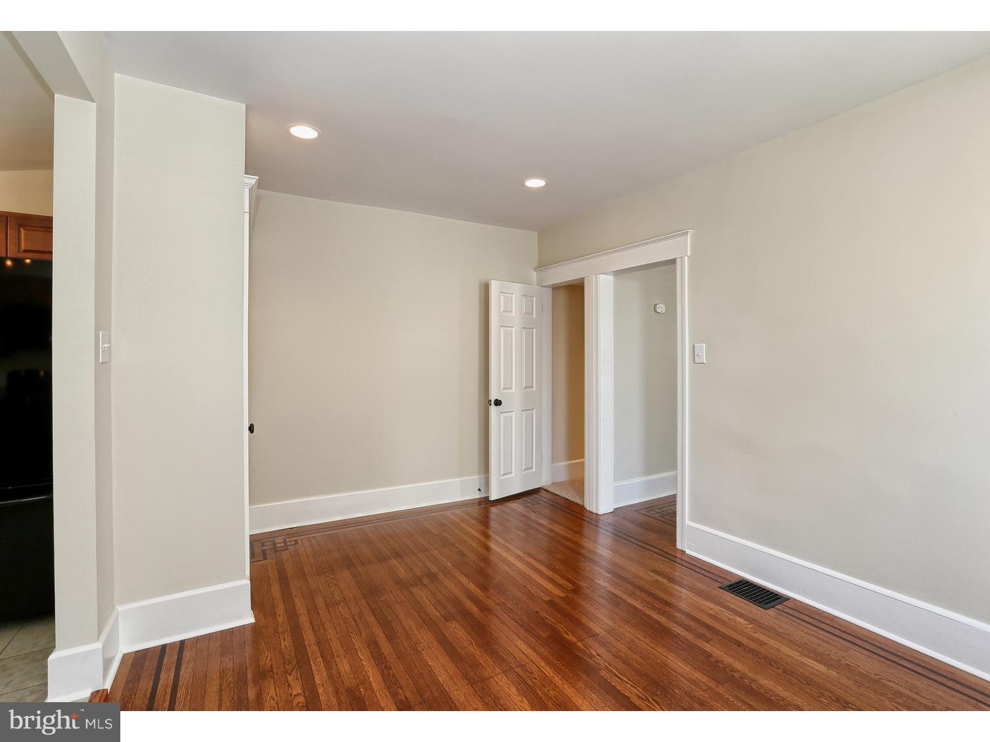 225 Lippincott Avenue Riverside, NJ 08075 - Photo 8 of 25