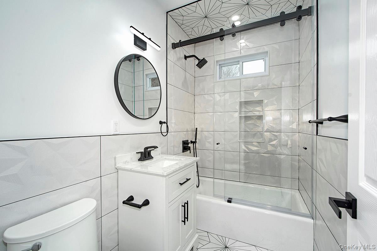 145 Harrison Avenue Harrison, NY 10528 - Photo 17 of 26 Hall Bathroom