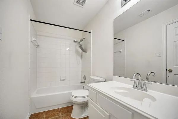$559,900 | 10302 Fairway Vista Drive, Rowlett, TX 75089