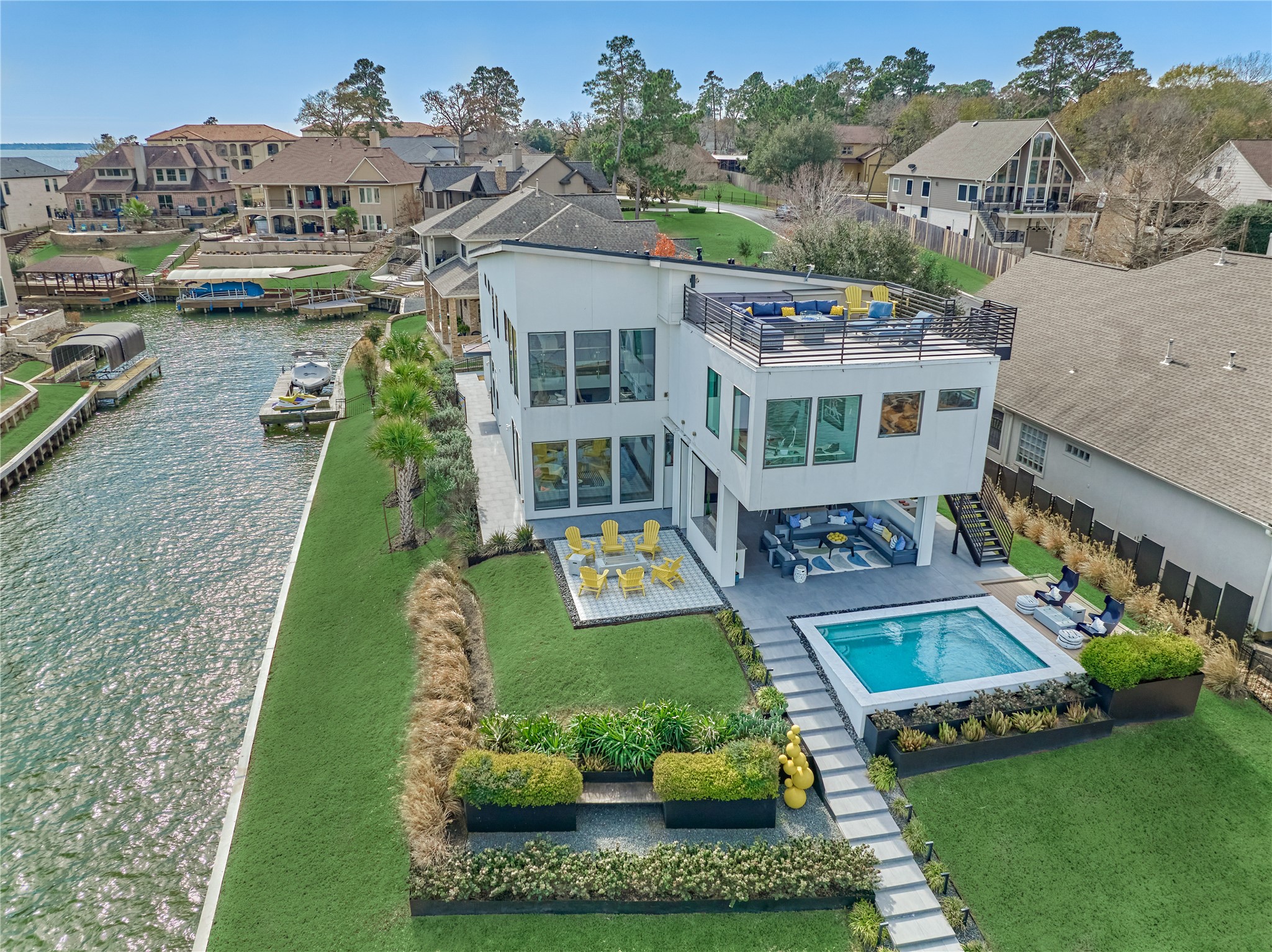189 Stevinstraat Montgomery, TX 77356 - Photo 46 of 50 a aerial view of a house with a swimming pool patio and outdoor seating