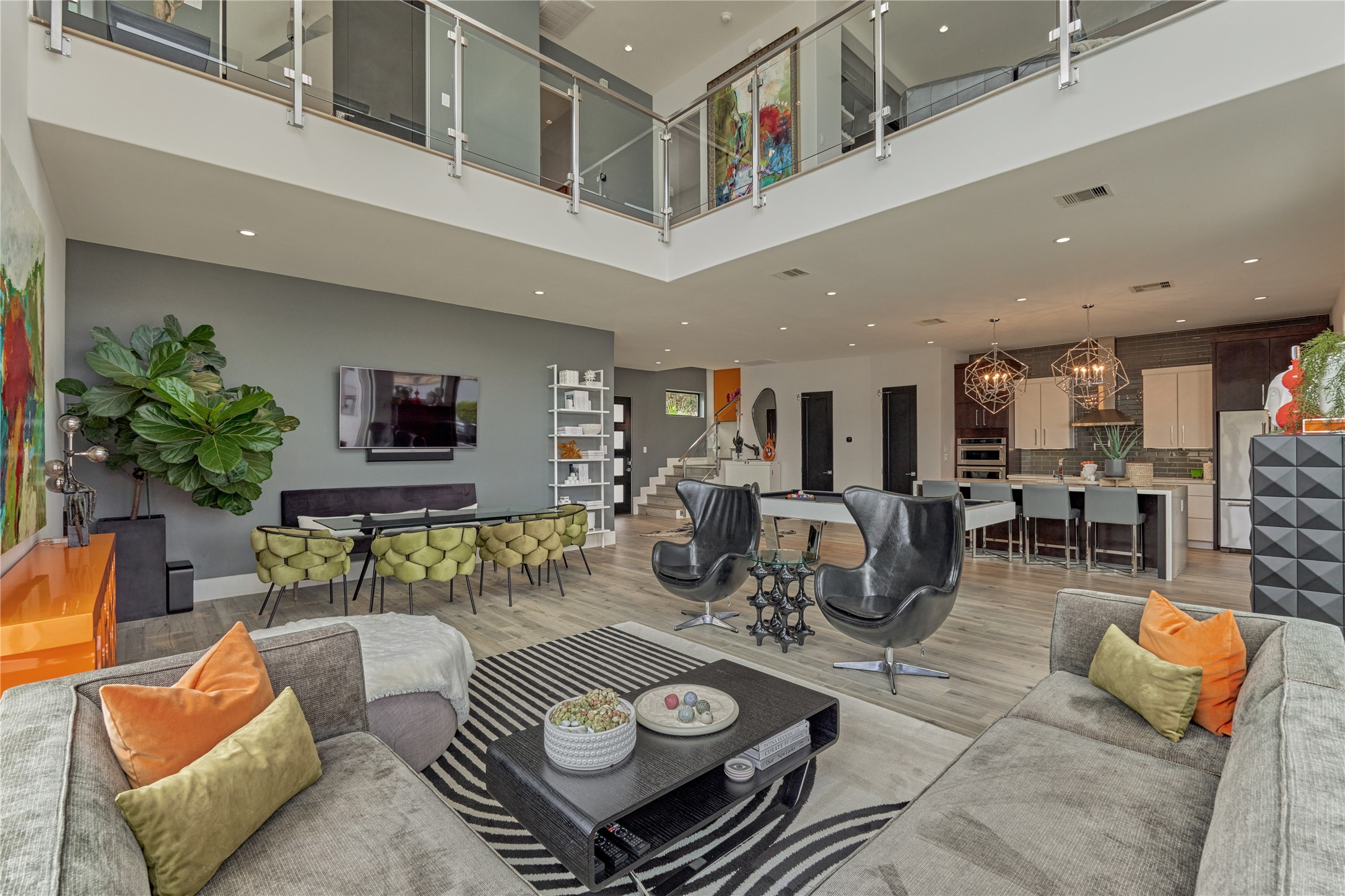 189 Stevinstraat Montgomery, TX 77356 - Photo 10 of 50 a living room with furniture and wooden floor