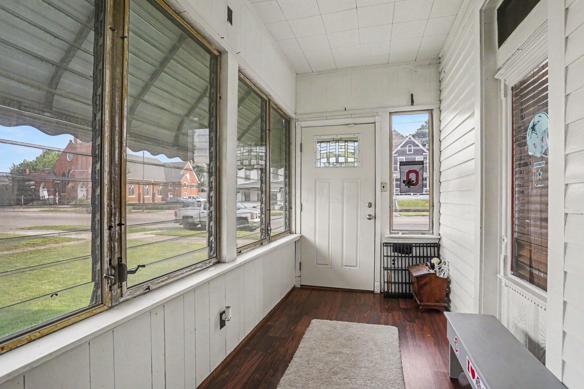333 East Main Street Circleville, OH 43113 - Photo 4 of 28