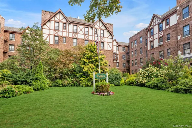 $285,000 | 160-15 Powells Cove Boulevard, Unit D203 | Beechhurst