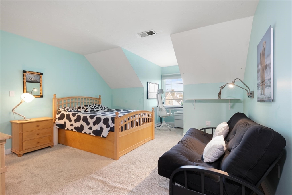 72 Putnam Street, Unit 72 Needham, MA 02494 - Photo 26 of 38