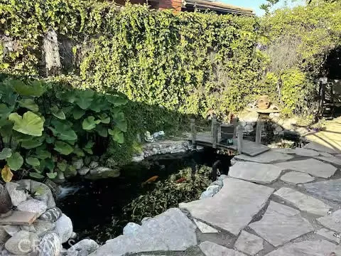 $2,000 | 665 North San Antonio Avenue, Upland, CA 91786