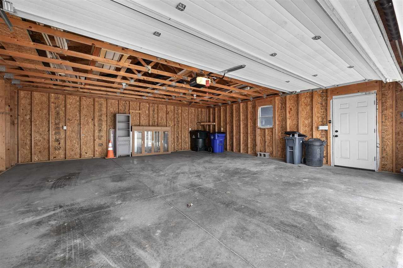2148 Mt Vernon Road Southeast Cedar Rapids, IA 52403 - Photo 25 of 30 Gallery Image 25