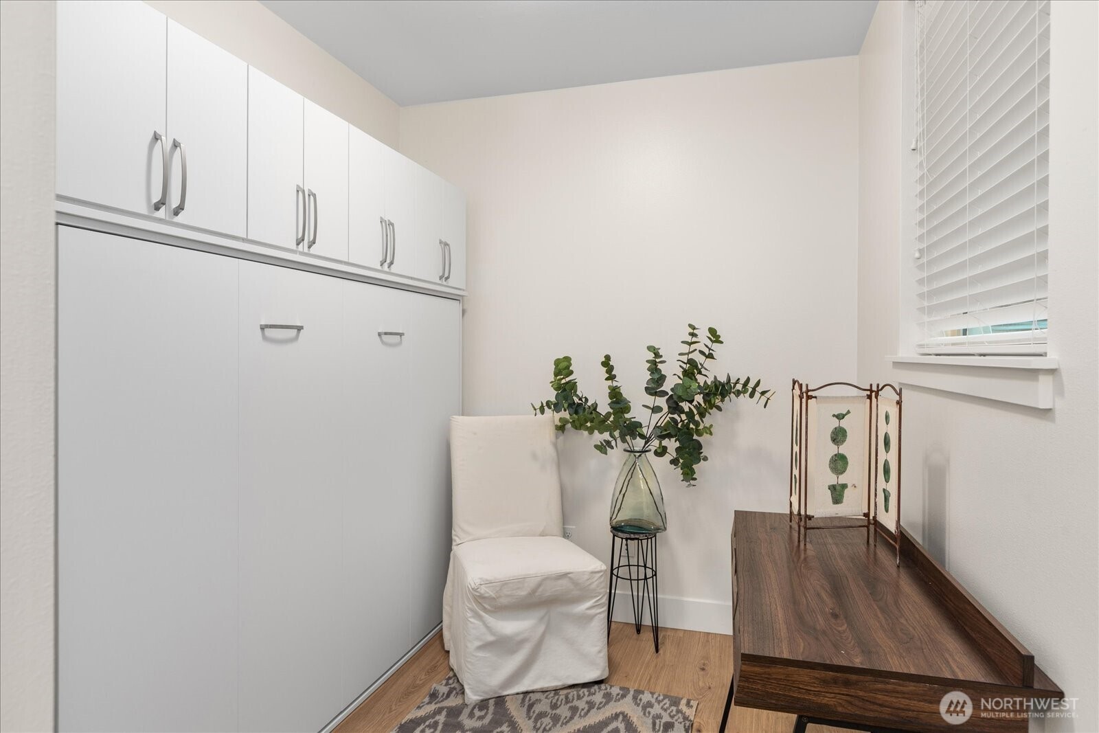 45 Pine Street, Unit 101 Edmonds, WA 98020 - Photo 14 of 39