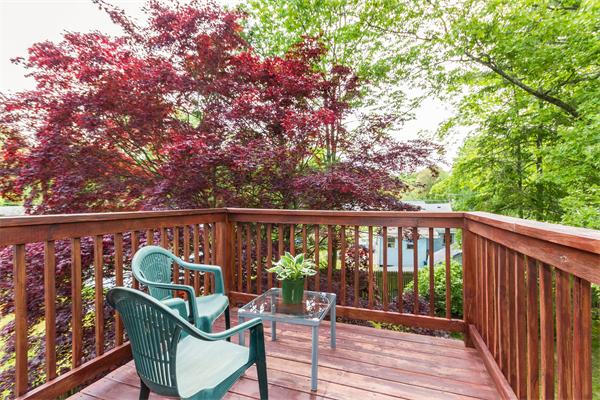 15 Holly Road Holbrook, MA 02343 - Photo 12 of 13